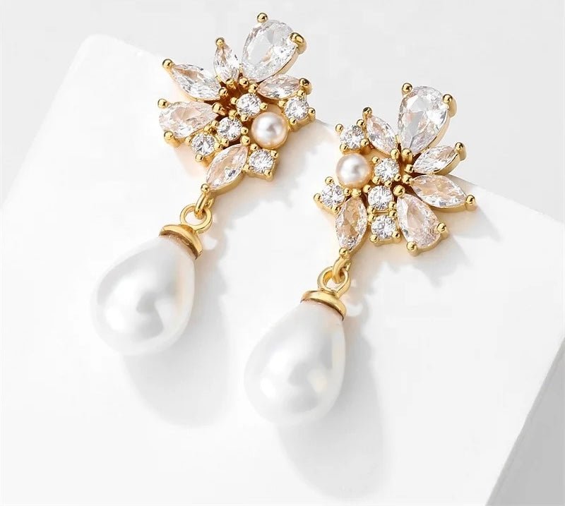 Frida Pearl Drop Earrings - Calilo Australia