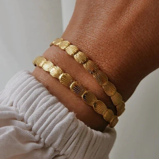 Gold Shell Cuff Bracelet - Calilo Australia