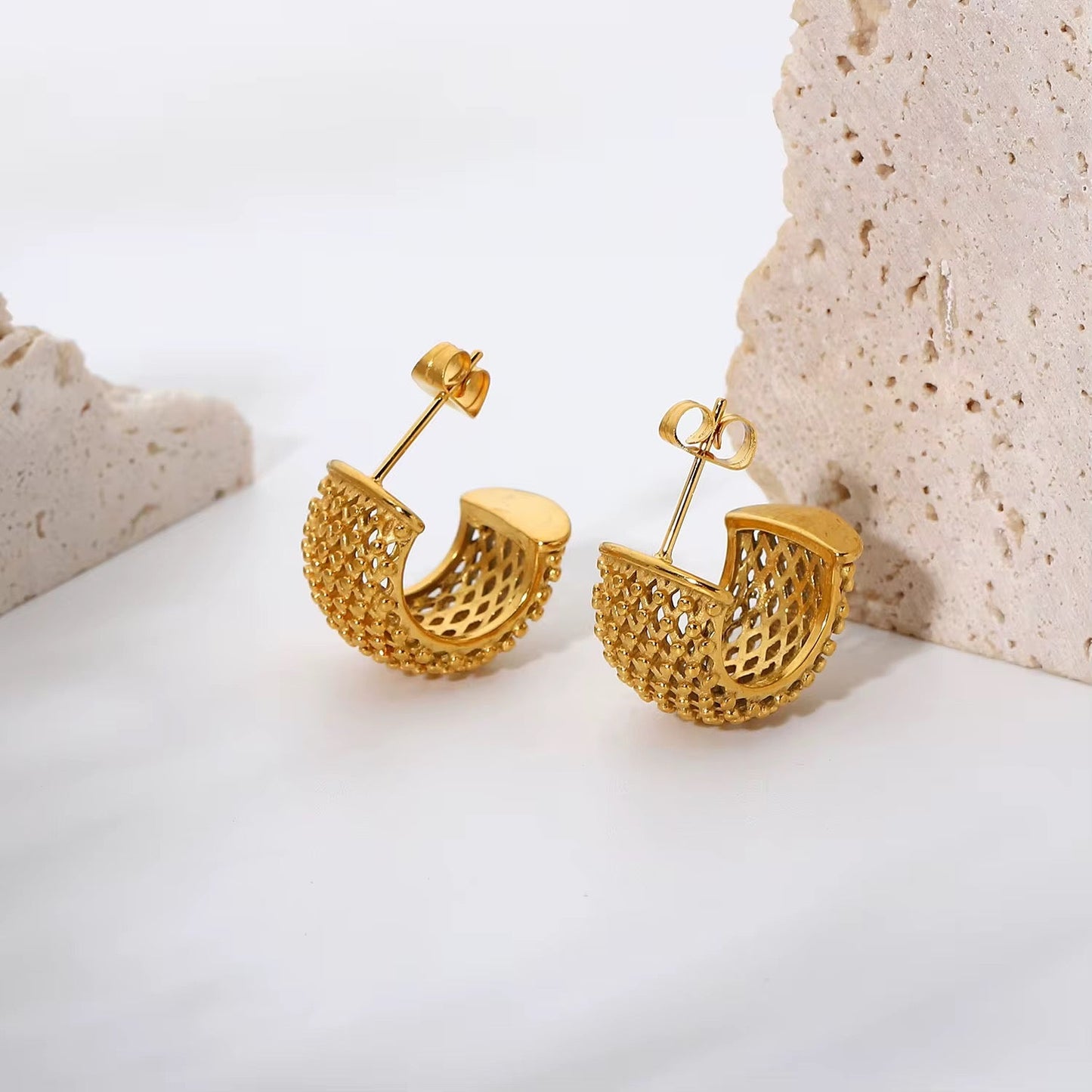 Sarah Gold Earrings - Calilo Australia