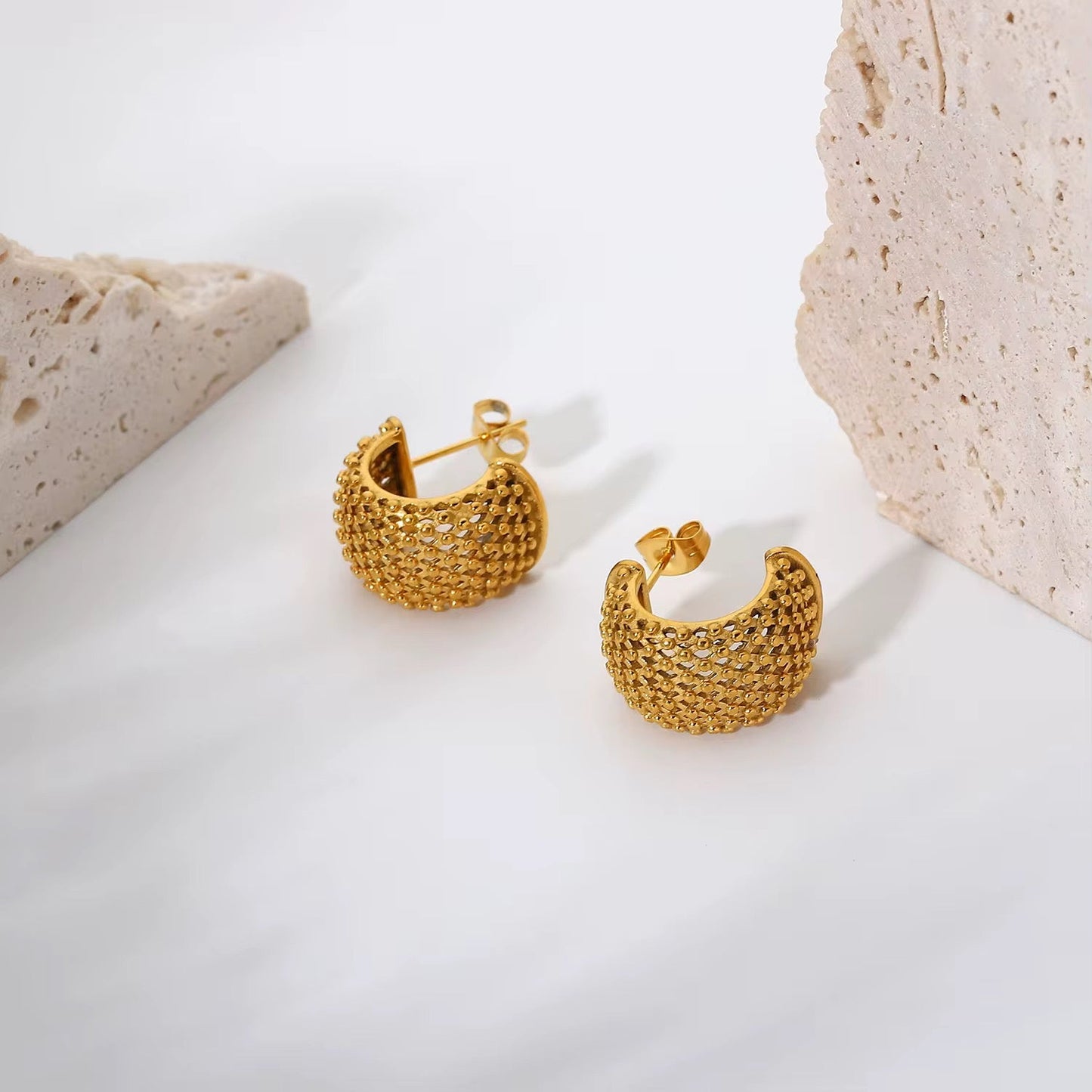 Sarah Gold Earrings - Calilo Australia