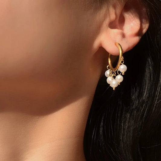 Heidi Pearl Hoop Earrings - Coco & Cali