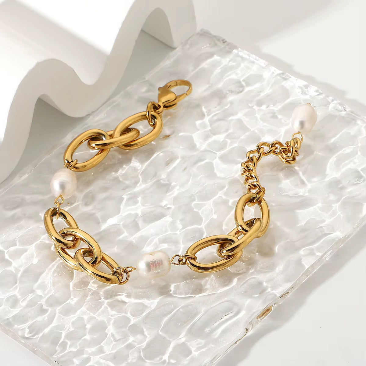 Camille Pearl Link Bracele