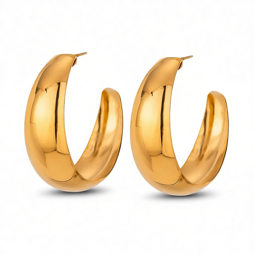 Caroline 18K gold hoop earrings front view