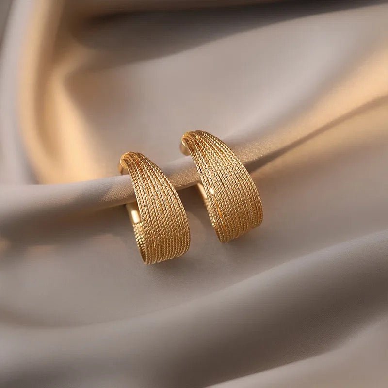 Amaira Gold Earrings - Calilo Australia