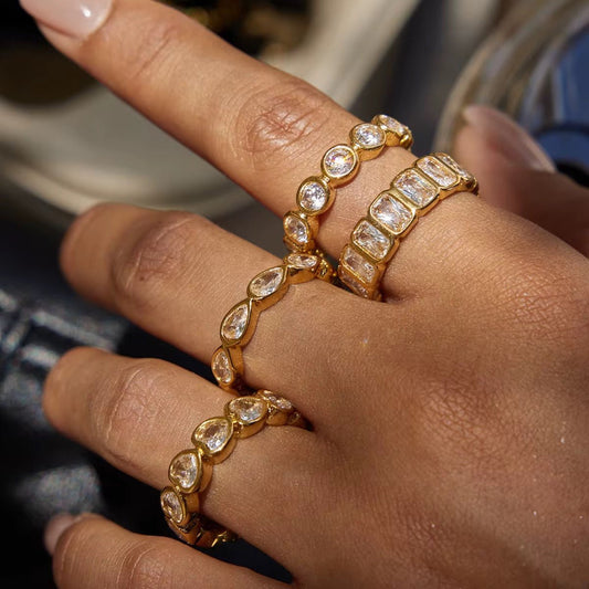 Aria Pavé Zircon Round Ring - Calilo Australia