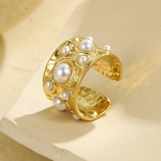 Aurelia Shell Pearl Hammered Ring - Calilo Australia
