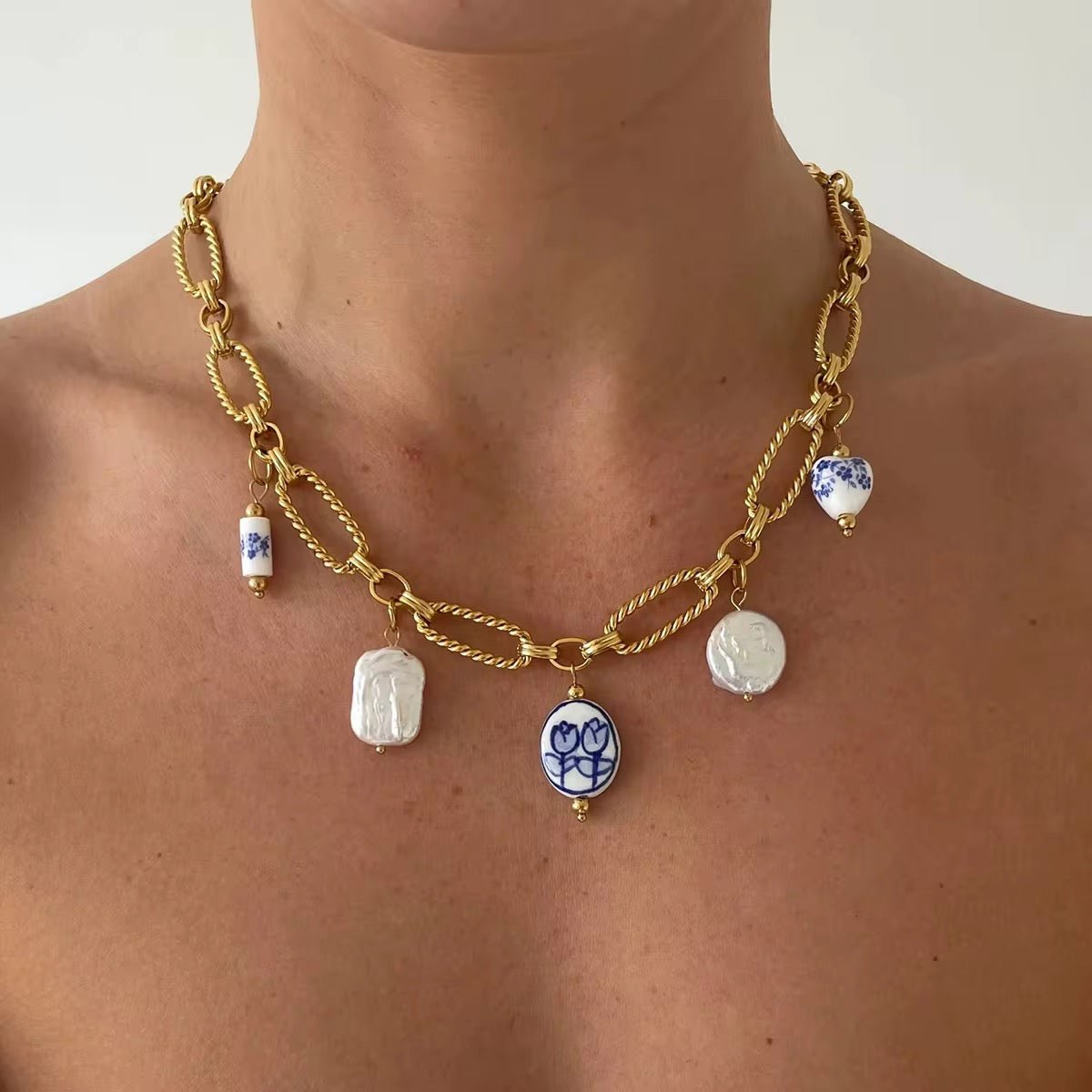 Coral Kiss Necklace - Calilo Australia