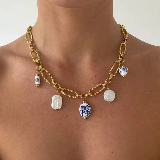 Coral Kiss Necklace - Calilo Australia