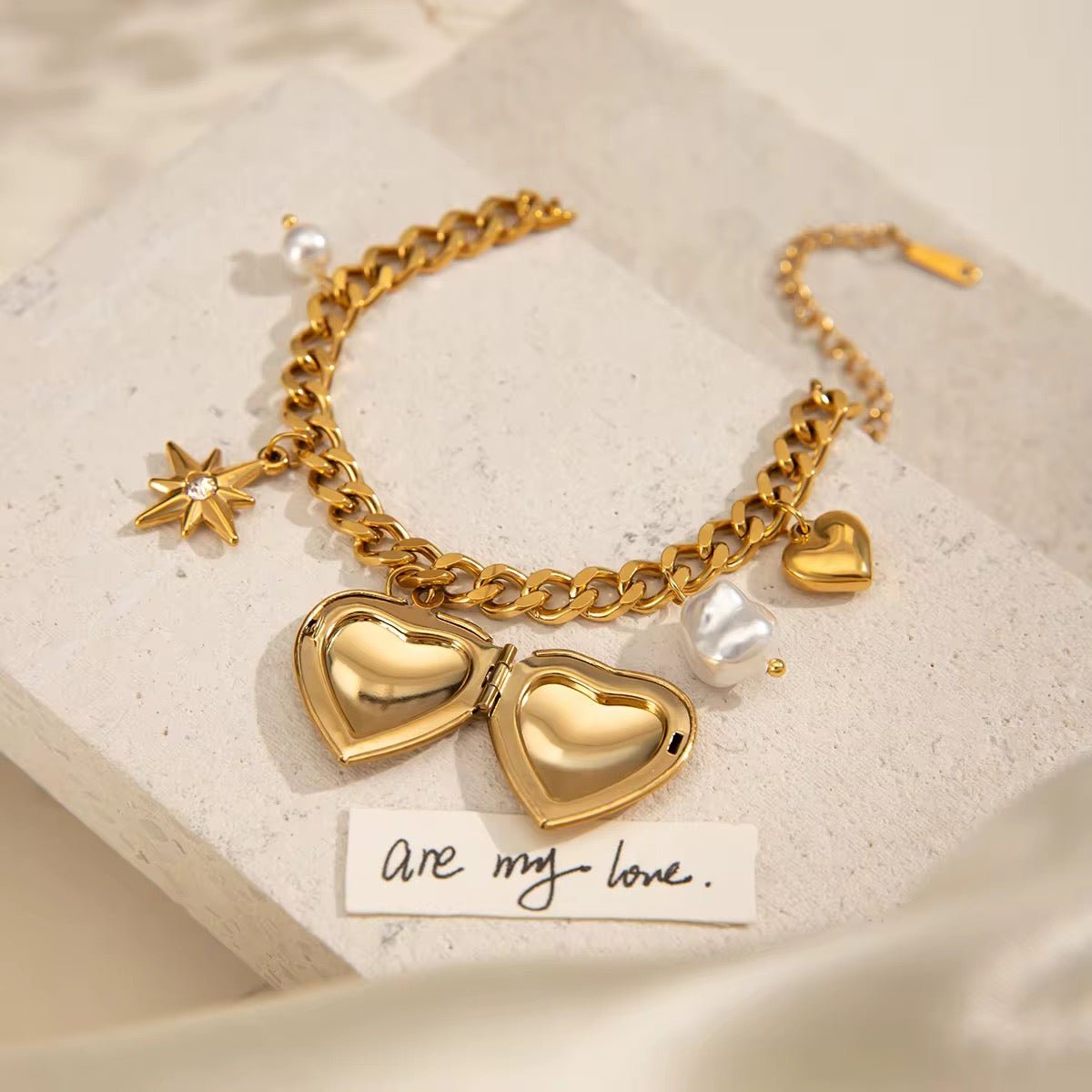 Everlasting Heart Charm Locket Bracelet - Calilo Australia