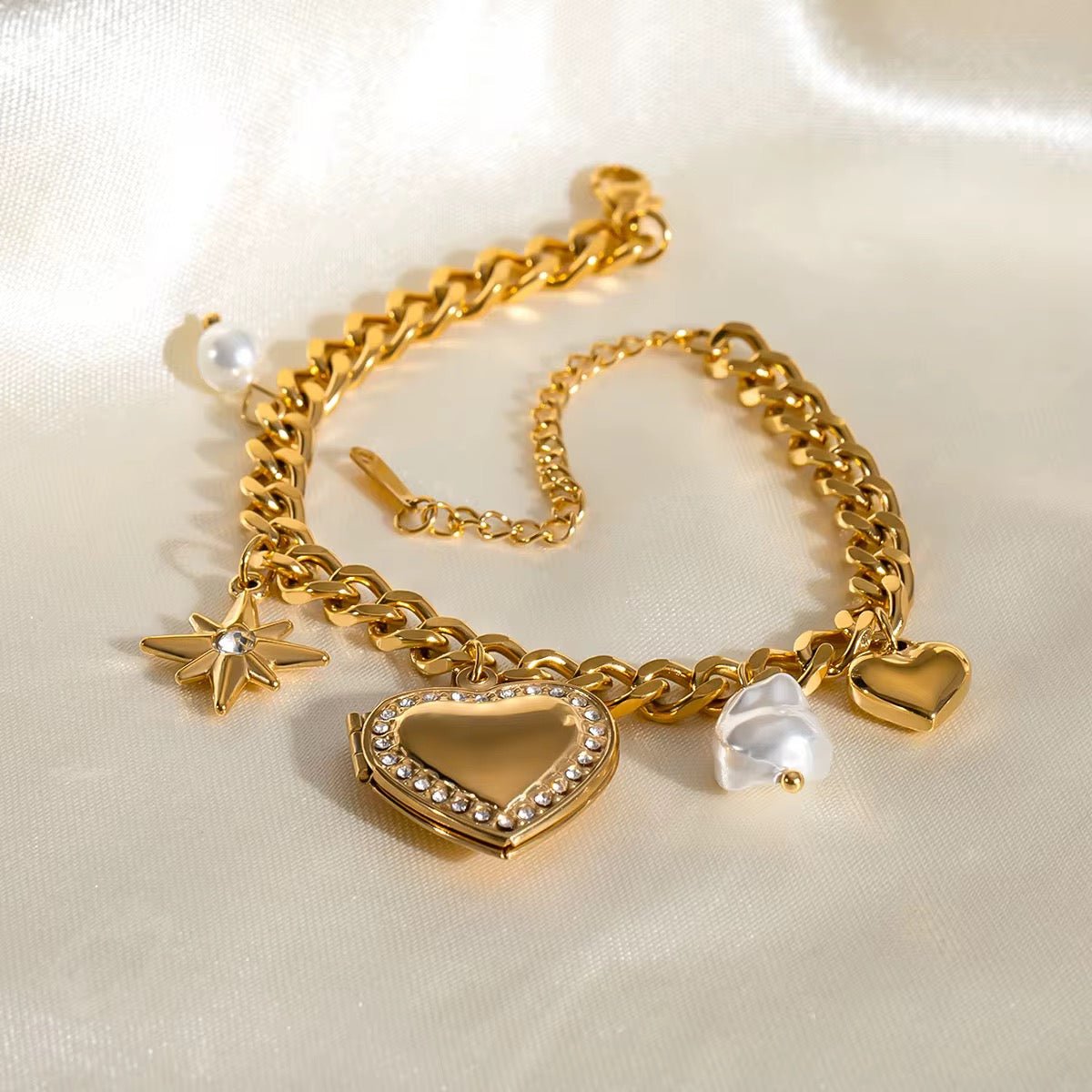 Everlasting Heart Charm Locket Bracelet - Calilo Australia