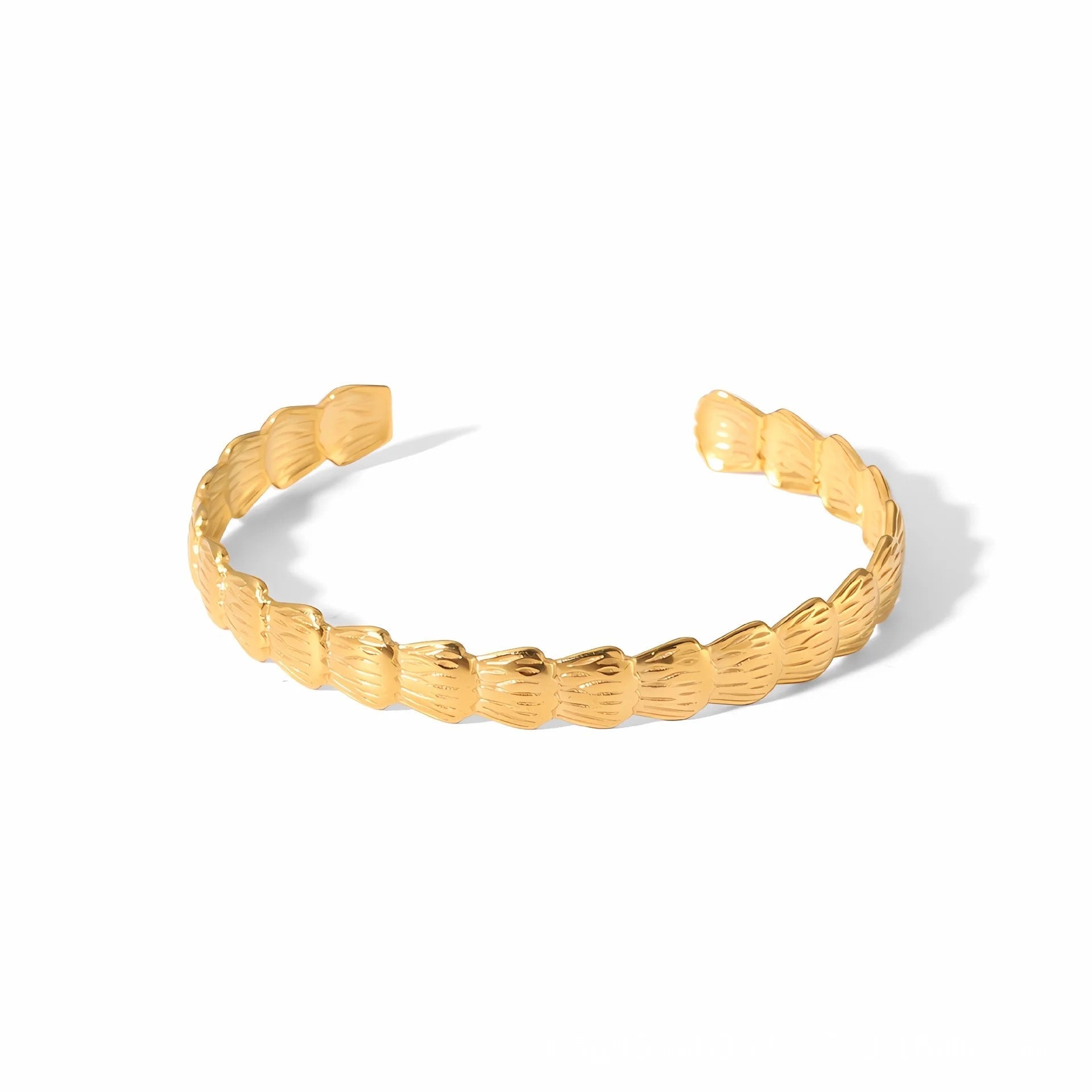 Gold Shell Cuff Bracelet - Calilo Australia