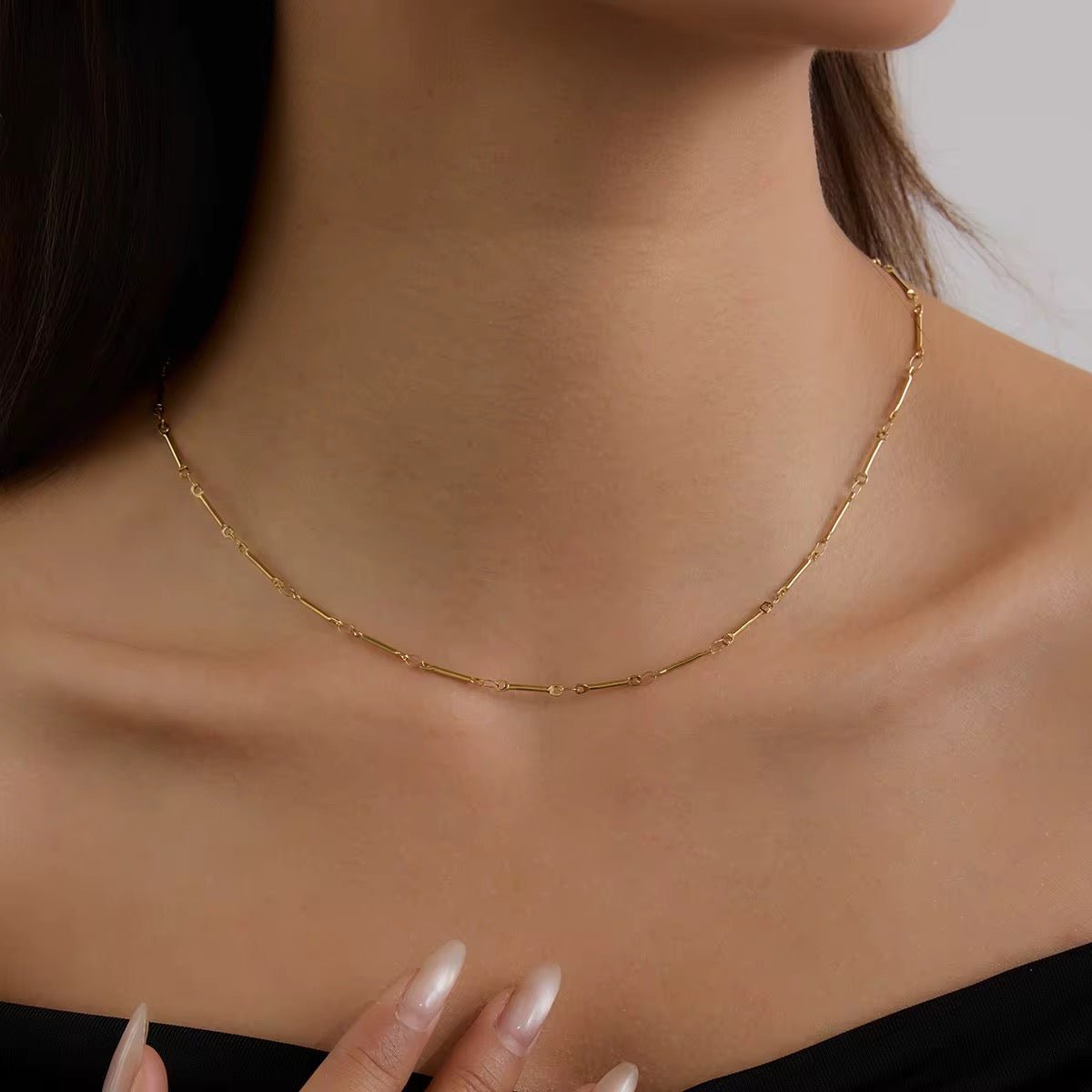 Mila Sleek Chain Necklace - Calilo Australia