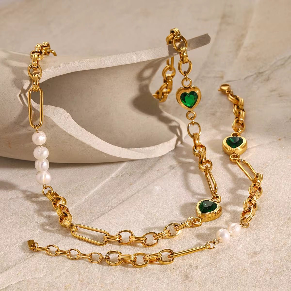 Ora Gold Heart Necklace - Calilo Australia