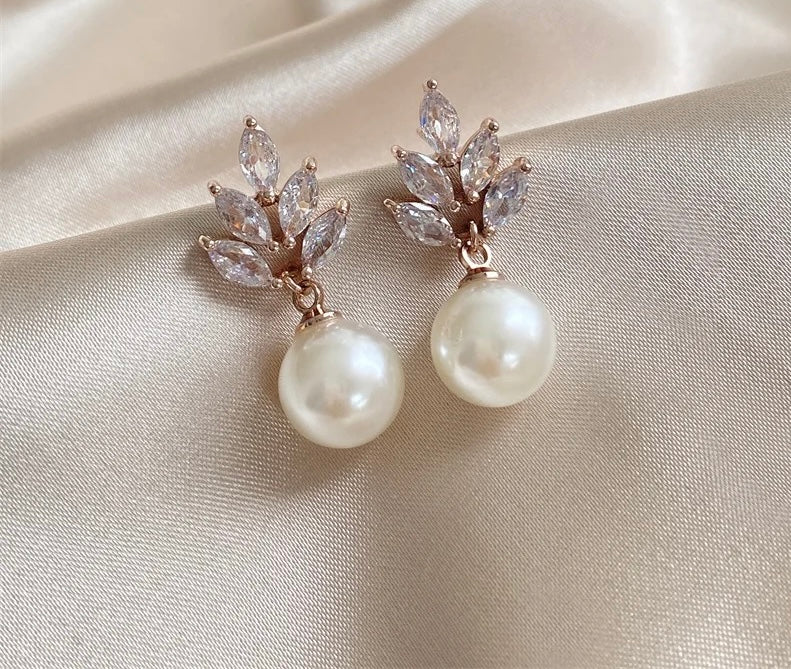 Sandra Pearl Drop Earrings - Calilo Australia