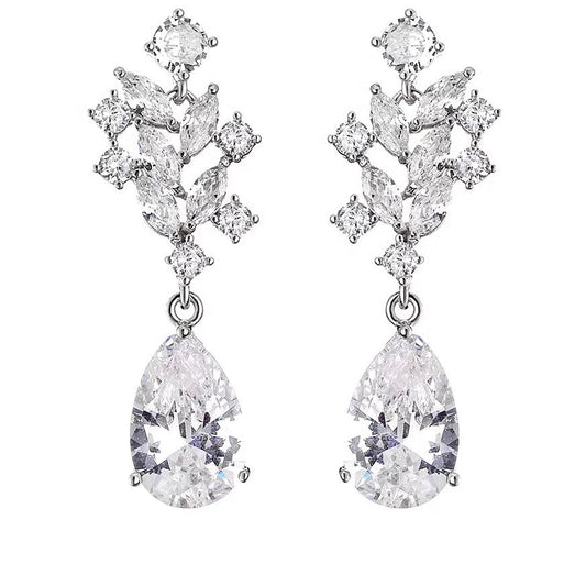 Hallie Tear Drop Earrings - Coco & Cali