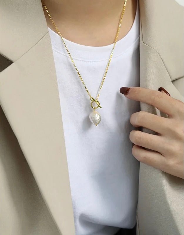 Phoenix Pearl Necklace - Coco & Cali