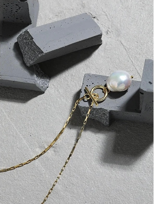 Phoenix Pearl Necklace - Coco & Cali