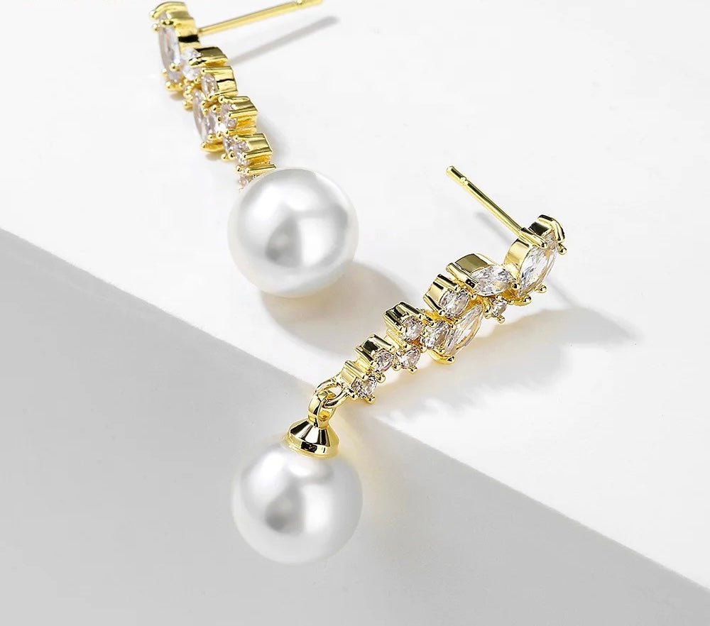 Ruth Pearl Drop Earrings - Coco & Cali