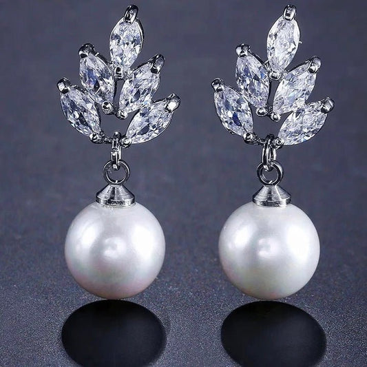 Sandra Pearl Drop Earrings